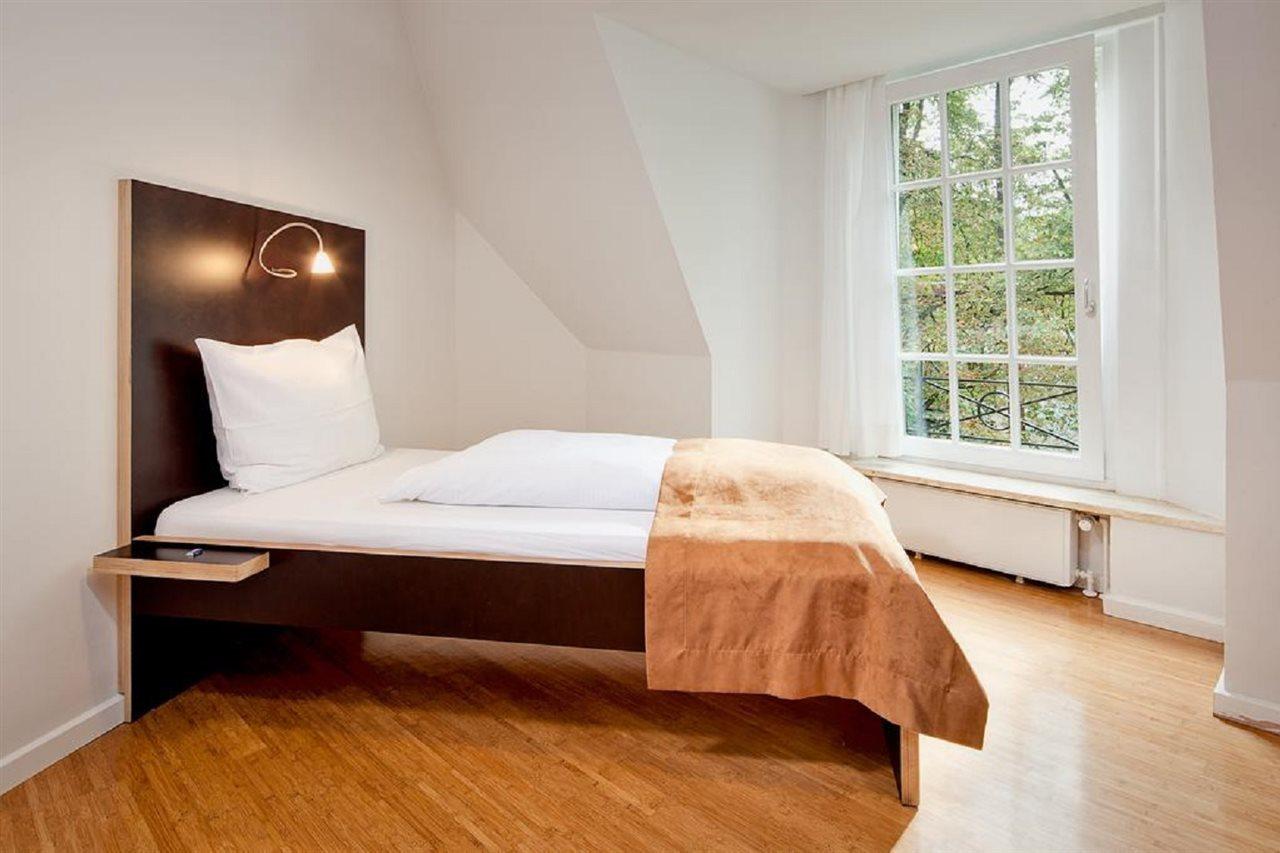 Das Gaestehaus Der Elb Lounge "Self Check In" Hamburg Bagian luar foto