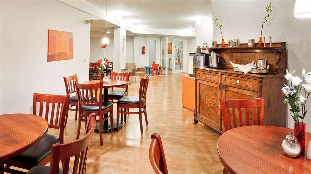 Das Gaestehaus Der Elb Lounge "Self Check In" Hamburg Bagian luar foto